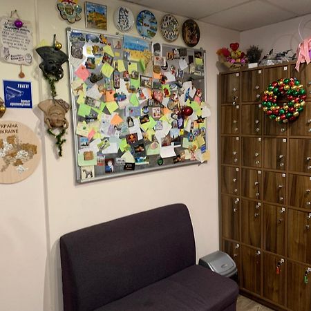 Hostel Podolski Plus Киев Экстерьер фото